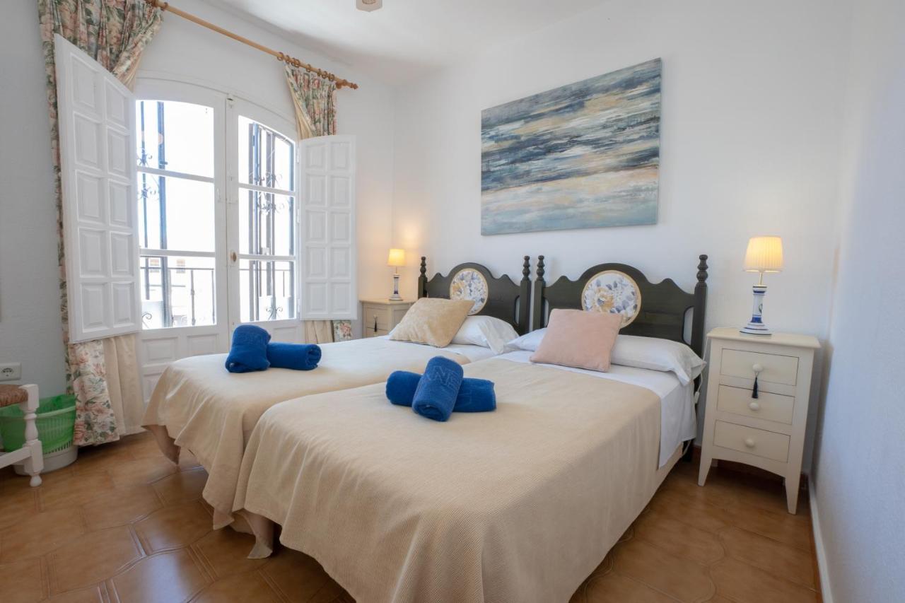 Appartement Pinos 2 à Nerja Extérieur photo